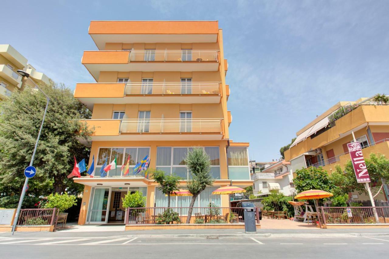 Hotel Nella Rímini Exterior foto